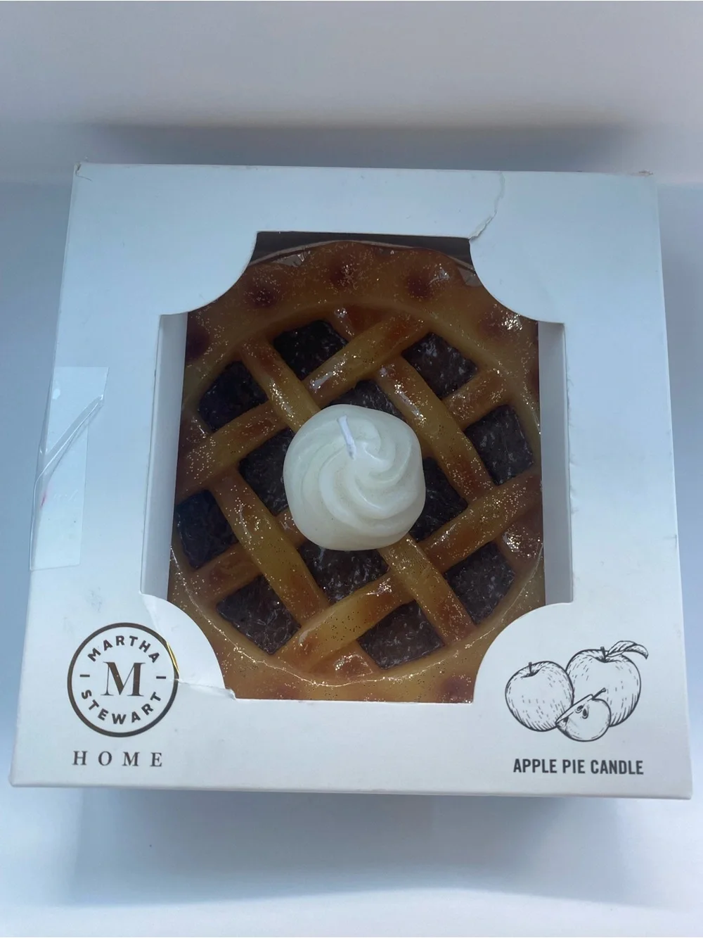 Martha Stewart Home Apple Cinnamon Pie lattice scented Candle 5